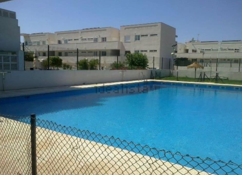 Ferienwohnung Piso Familiar En El Toyo Almería Exterior foto